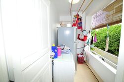 Jalan Haji Salam (D16), Apartment #549340021
